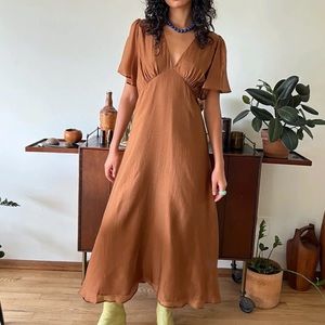 Lisa Says Gah Brown Midi Dress